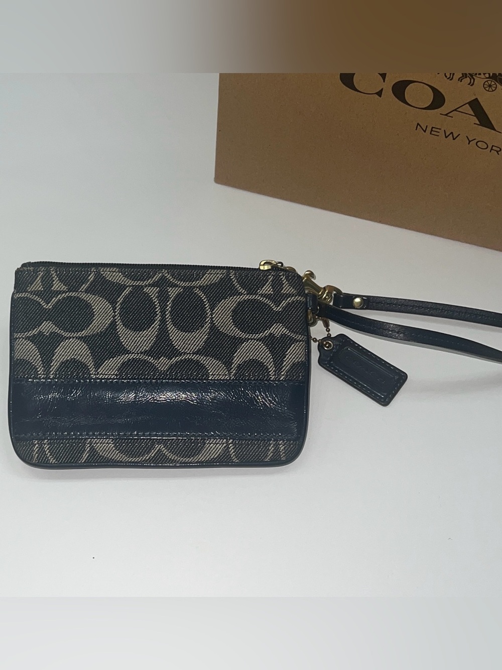 NWOT Coach Wristlet in Navy Blue and Grey Signature Denim